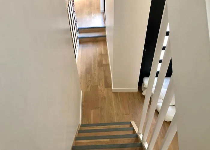 L'entre-deux Apartment *